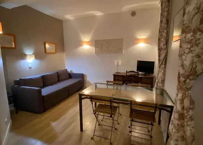 Apartamento Chateau De 800m A Pied Versalles